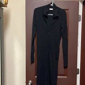 Zipper black knit dress midi only worn once price is firm